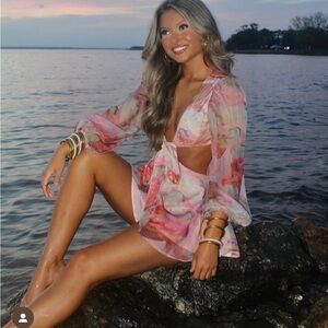 SHEIN Tie Dye Lantern Sleeve Cut Out Tie Front Plunging Neck Chiffon Dre…